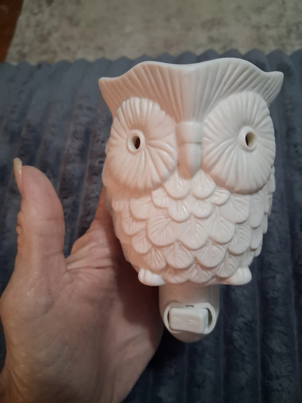 Scentsy White Owl Wax Warmer Nightlight